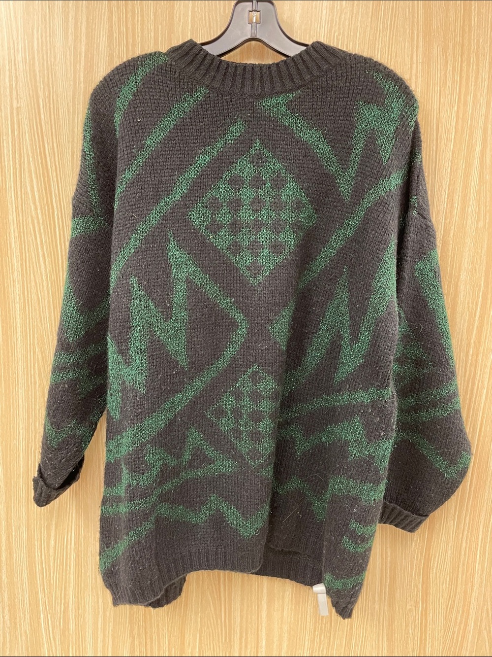 Forenza Black Sweater Size L